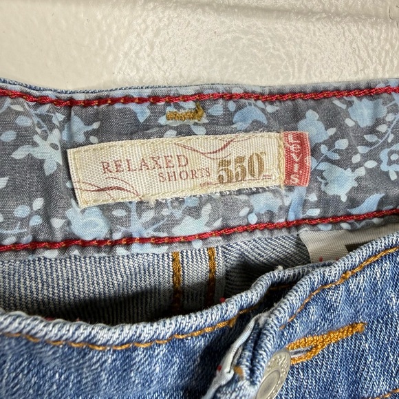Levi’s Relaxed 550 Blue Denim Jean Shorts Women’s Size 18 - Picture 3 of 11